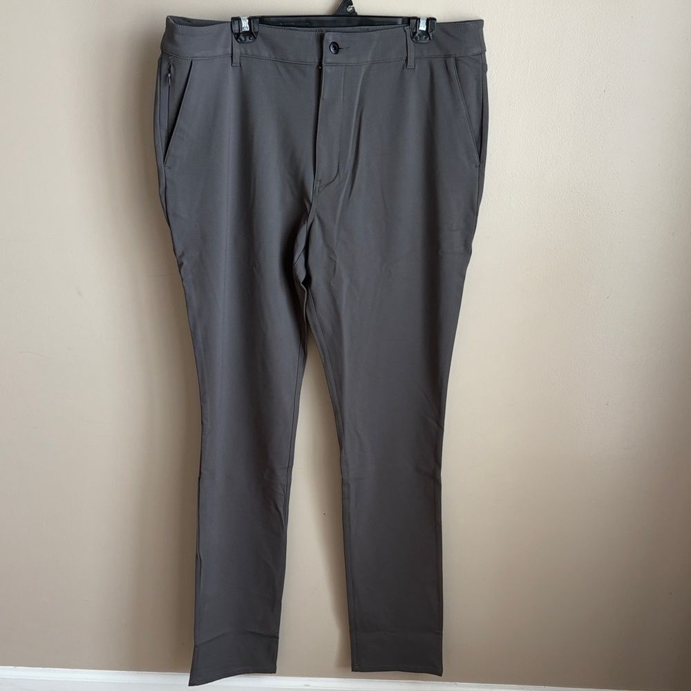 True Classic Travel Chino Men’s gray slim stretch dress pants slacks 38 x 36 NEW